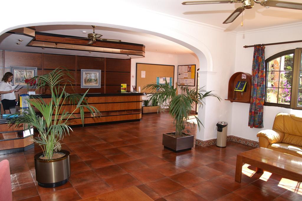 Bahia Park Hotell Cala En Porter  Eksteriør bilde